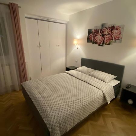 Apartmán Center Loft Buzău Exteriér fotografie