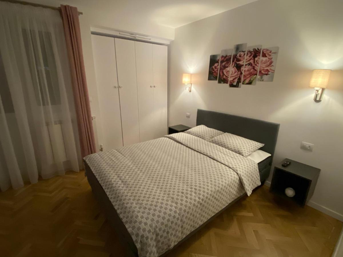 Apartmán Center Loft Buzău Exteriér fotografie